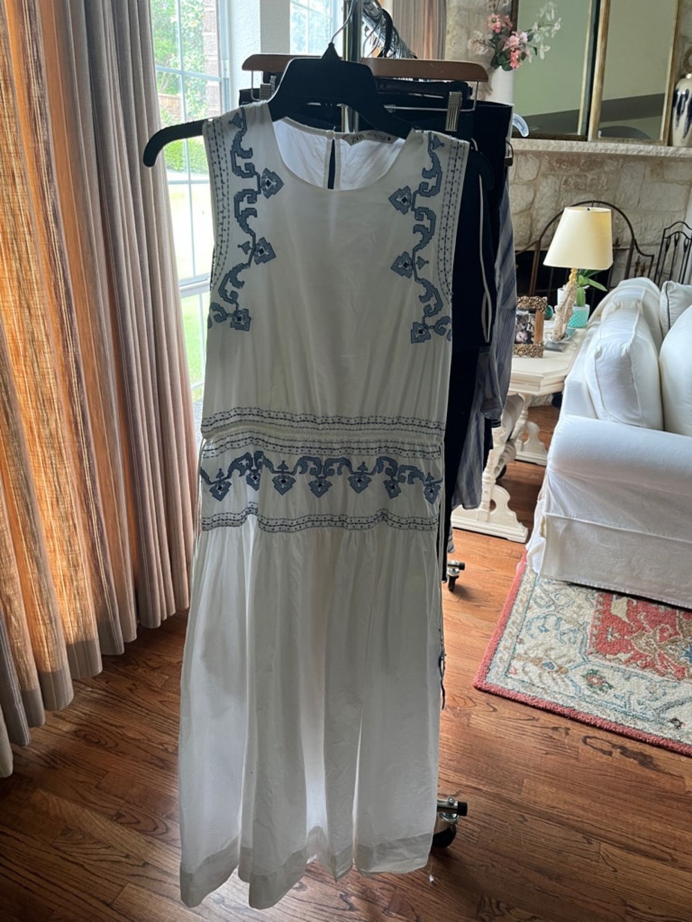 Zara White Sleeveless Embroidered Midi Dress - White